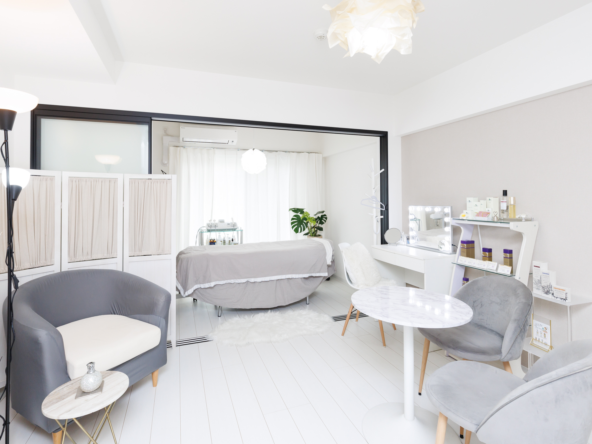 ルポゼロム店内